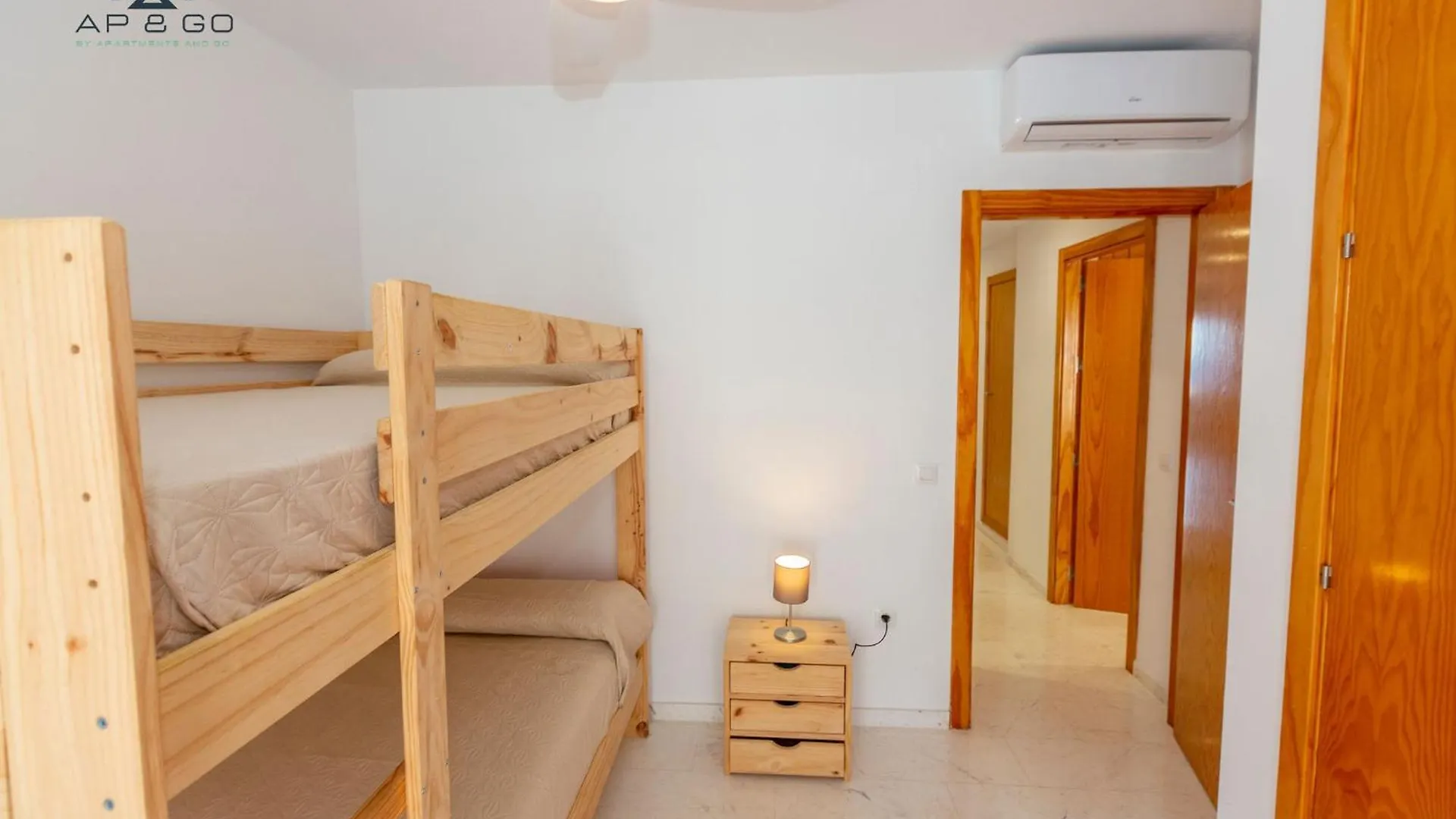 Adnania Seaviews & Pool Apartment Almunecar