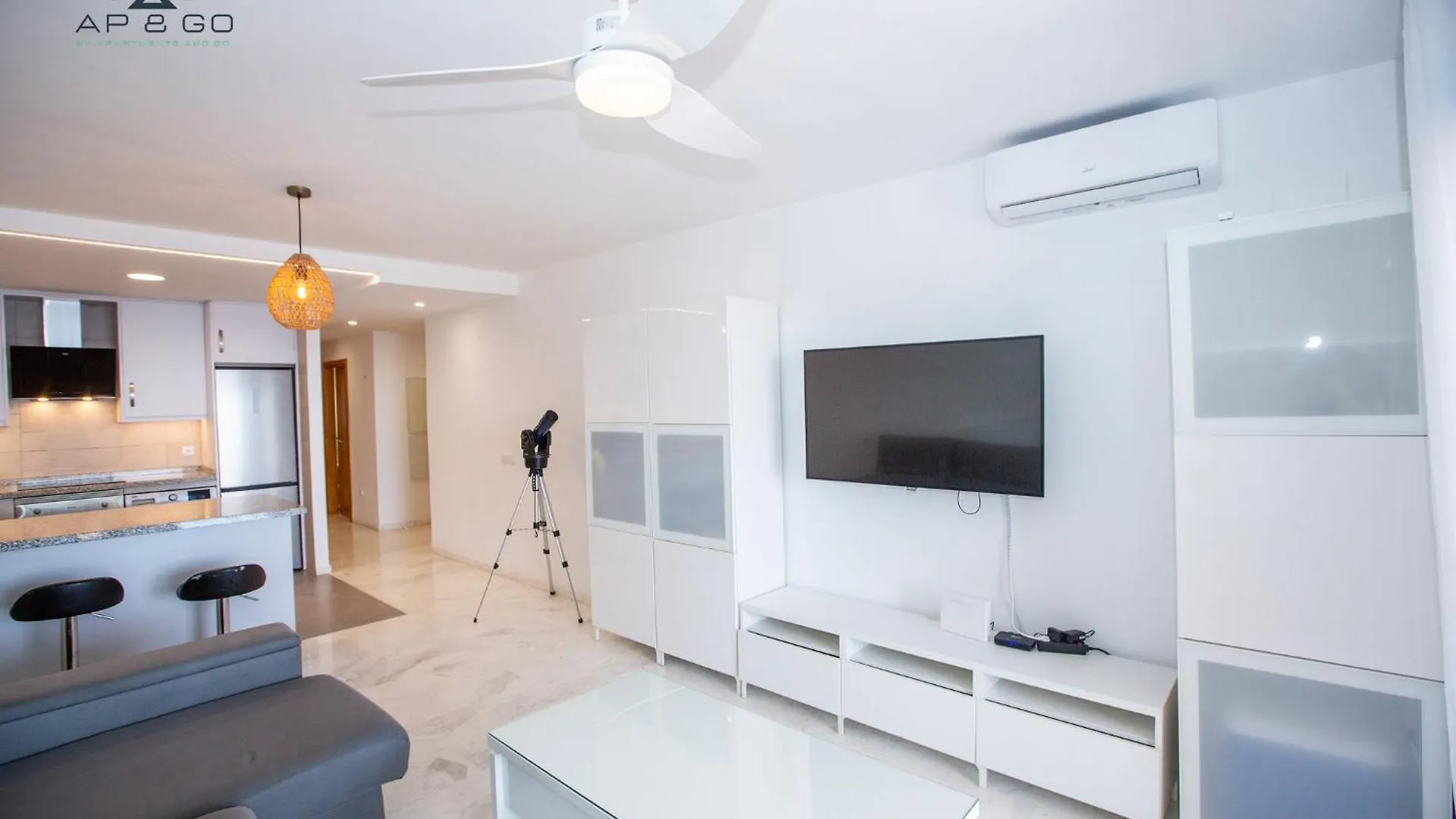 Adnania Seaviews & Pool Apartment Almunecar