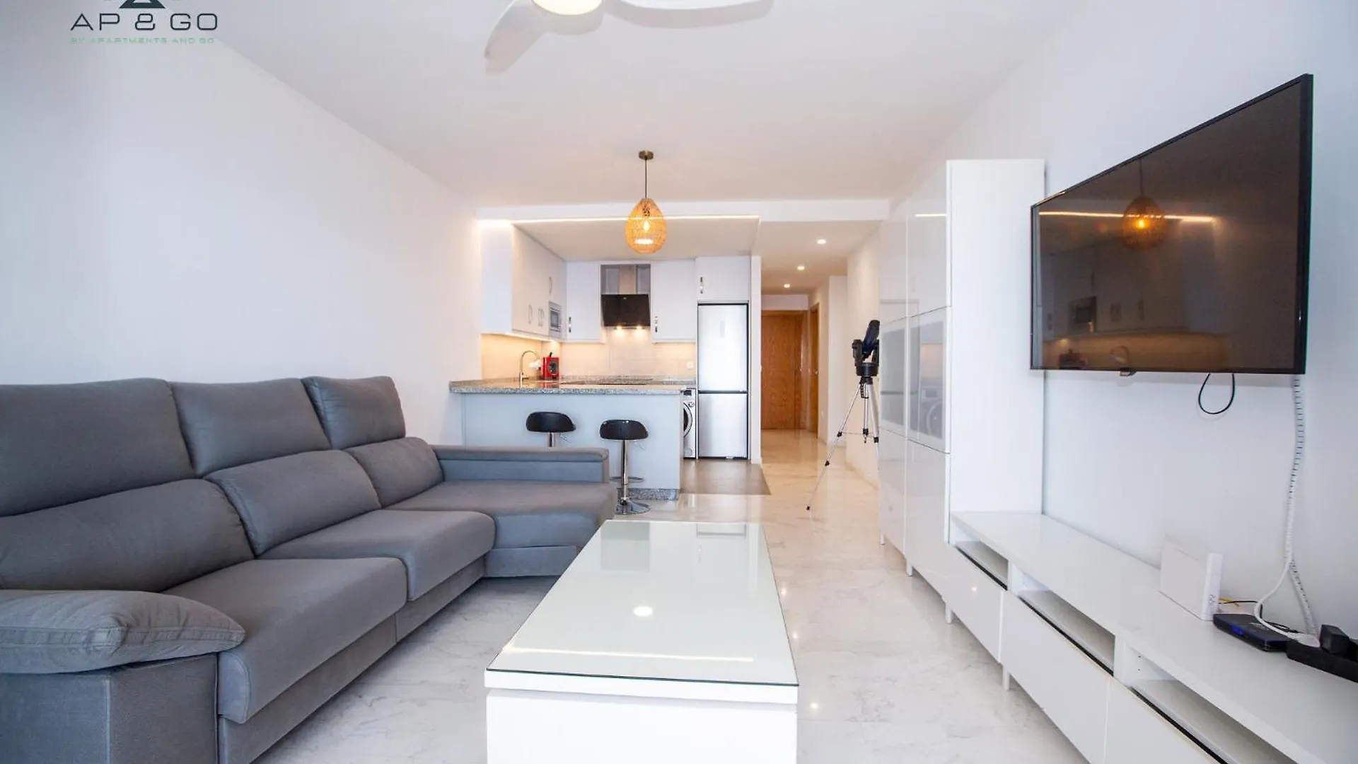 Adnania Seaviews & Pool Apartment Almunecar