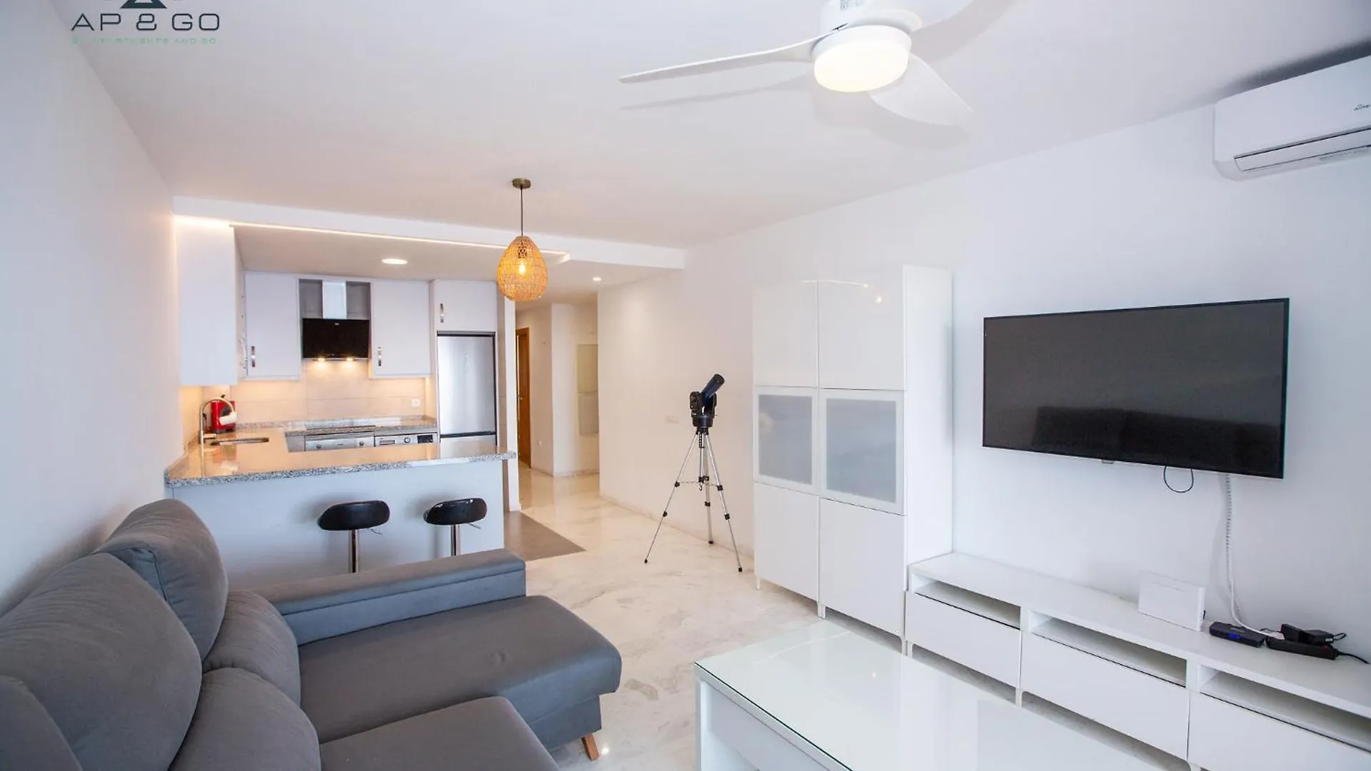 Adnania Seaviews & Pool Apartment Almunecar Spain